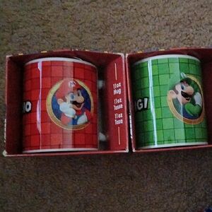 Nintendo Red and Green Character Mugs